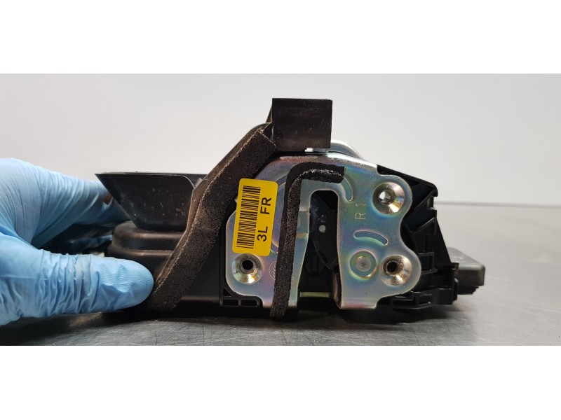Recambio de cerradura puerta delantera derecha para kia rio (yb) business referencia OEM IAM 81320H8050  