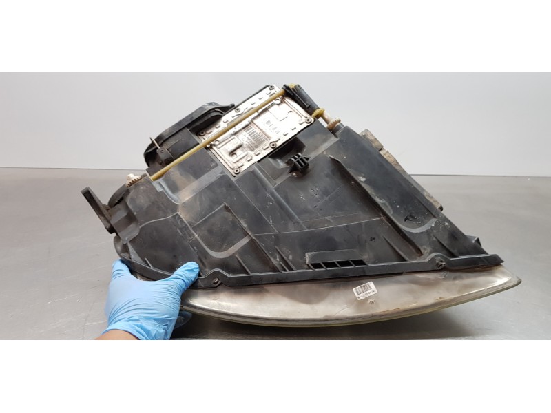 Recambio de faro izquierdo para volkswagen touareg (7la) tdi r5 referencia OEM IAM 7L6941017BG 7L6941015BK  Recambio de faro izquierdo para volkswagen touareg (7la) tdi r5 referencia OEM IAM 7L6941017BG 7L6941015BK