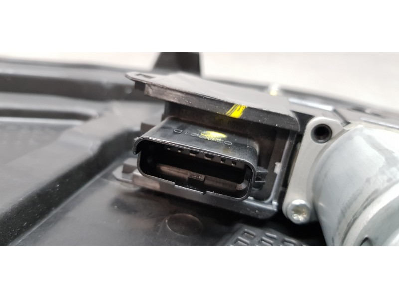 Recambio de elevalunas delantero izquierdo para kia ceed sportswagon tech referencia OEM IAM 82471J7000 82470J7010 