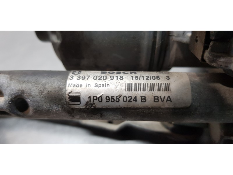 Recambio de motor limpia delantero para seat leon (1p1) stylance / style referencia OEM IAM 1P0955120   Recambio de motor limpia delantero para seat leon (1p1) stylance / style referencia OEM IAM 1P0955120