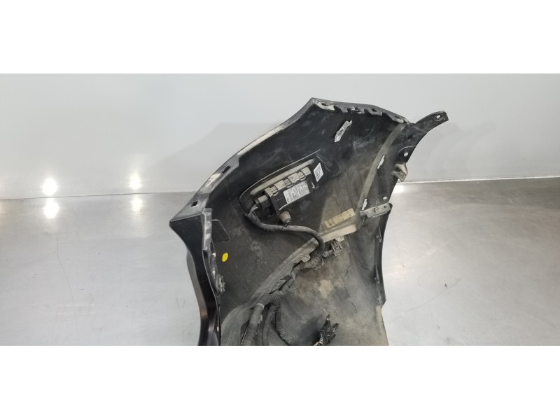 Recambio de paragolpes trasero para jeep compass ii longitude 4x4 referencia OEM IAM 68351629AA  