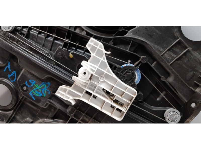 Recambio de elevalunas trasero derecho para kia ceed sportswagon tech referencia OEM IAM 83481J7000 83480J7000 83460J7000