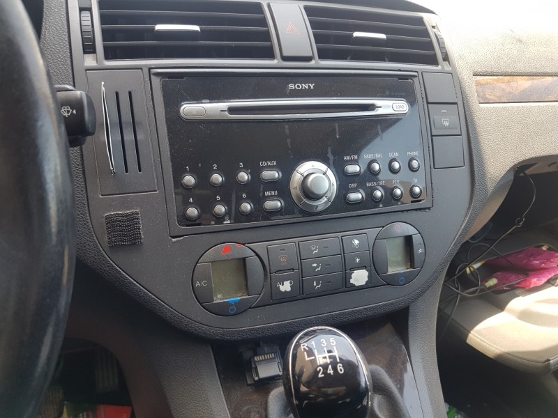 ford focus c-max (cap) del año 2004