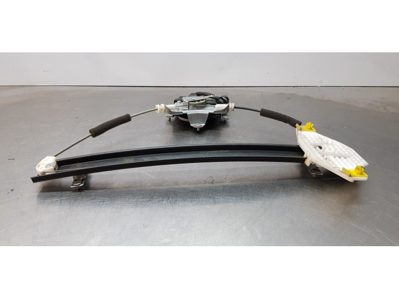 Recambio de elevalunas delantero izquierdo para chevrolet captiva 2.2 vcdi lt 2wd referencia OEM IAM 20874200  