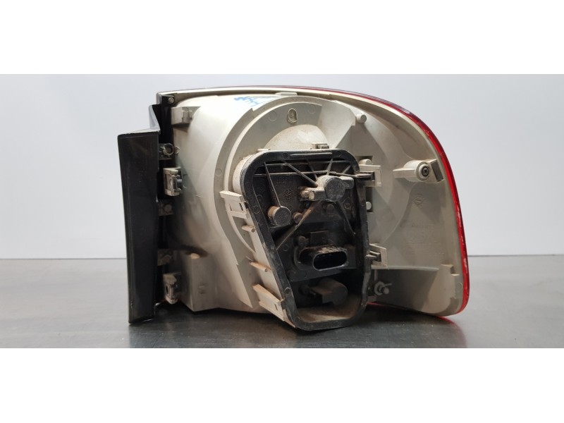 Recambio de piloto trasero izquierdo para volkswagen touareg (7la) tdi r5 referencia OEM IAM 7L6945095P   Recambio de piloto trasero izquierdo para volkswagen touareg (7la) tdi r5 referencia OEM IAM 7L6945095P