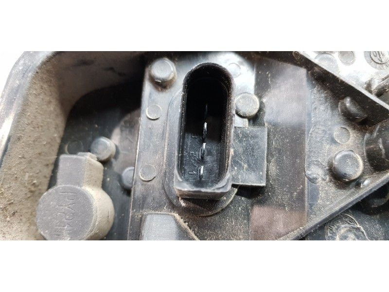 Recambio de piloto trasero izquierdo para volkswagen touareg (7la) tdi r5 referencia OEM IAM 7L6945095P   Recambio de piloto trasero izquierdo para volkswagen touareg (7la) tdi r5 referencia OEM IAM 7L6945095P