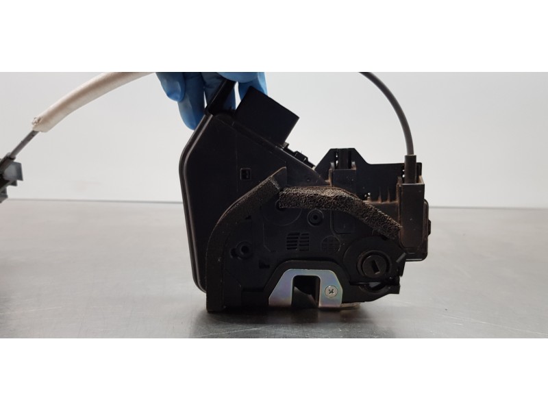 Recambio de cerradura puerta trasera izquierda para kia rio (yb) business referencia OEM IAM 81410H8010  