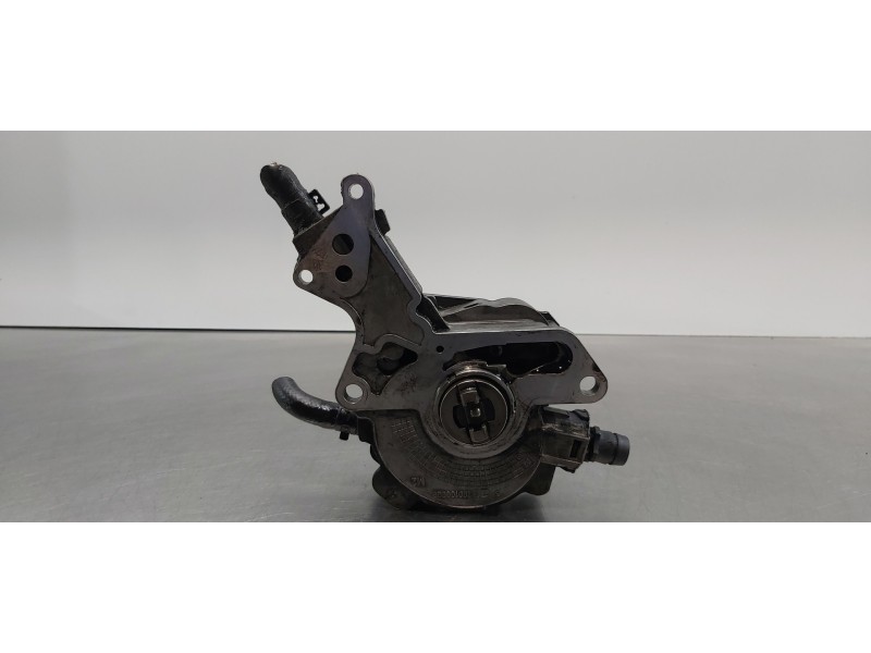 Recambio de depresor freno / bomba vacio para volkswagen t5 transporter/furgoneta caja cerrada referencia OEM IAM 038145209P  