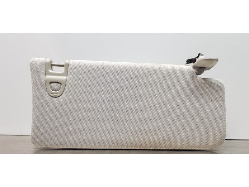 Recambio de parasol izquierdo para jeep compass ii longitude 4x4 referencia OEM IAM 5SY78PS4AB P68145040AA 