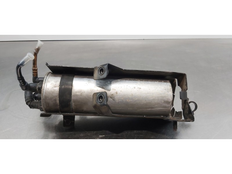 Recambio de soporte filtro gasoil para volkswagen t5 transporter/furgoneta caja cerrada referencia OEM IAM 7H0127401B  