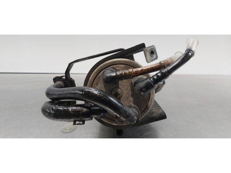 Recambio de soporte filtro gasoil para volkswagen t5 transporter/furgoneta caja cerrada referencia OEM IAM 7H0127401B  