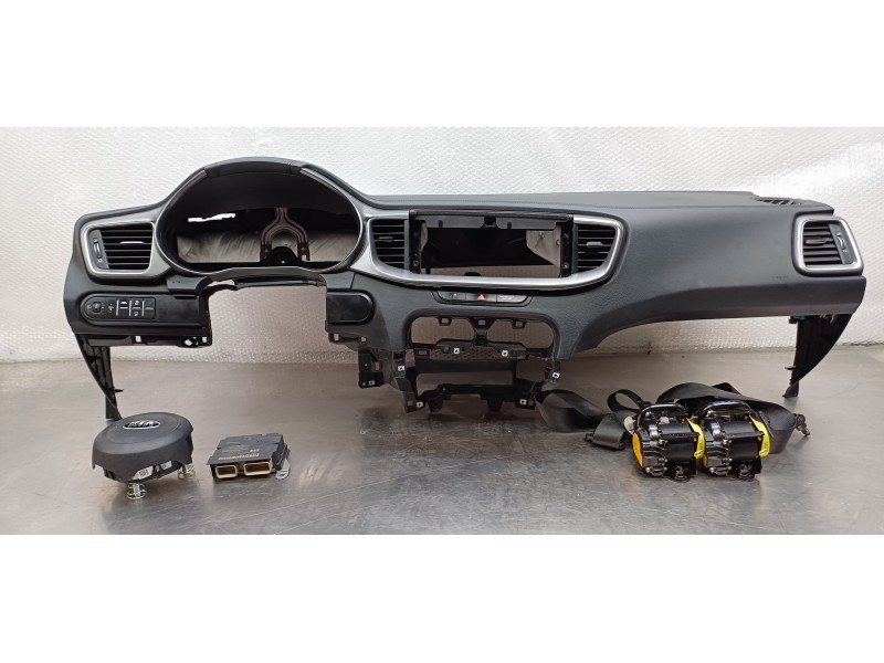 Recambio de kit airbag para kia ceed sportswagon tech referencia OEM IAM 84710J7AA0WK  