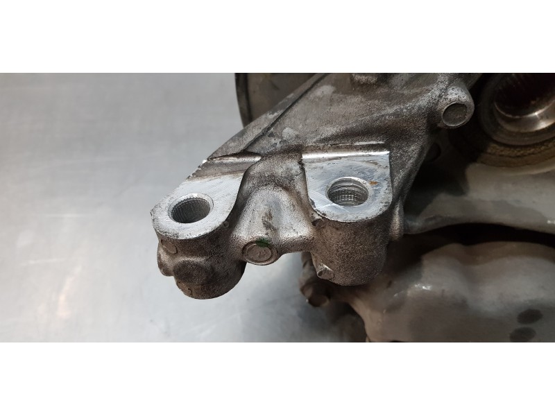 Recambio de mangueta delantera derecha para chevrolet captiva 2.2 vcdi lt 2wd referencia OEM IAM 25944109   Recambio de mangueta delantera derecha para chevrolet captiva 2.2 vcdi lt 2wd referencia OEM IAM 25944109