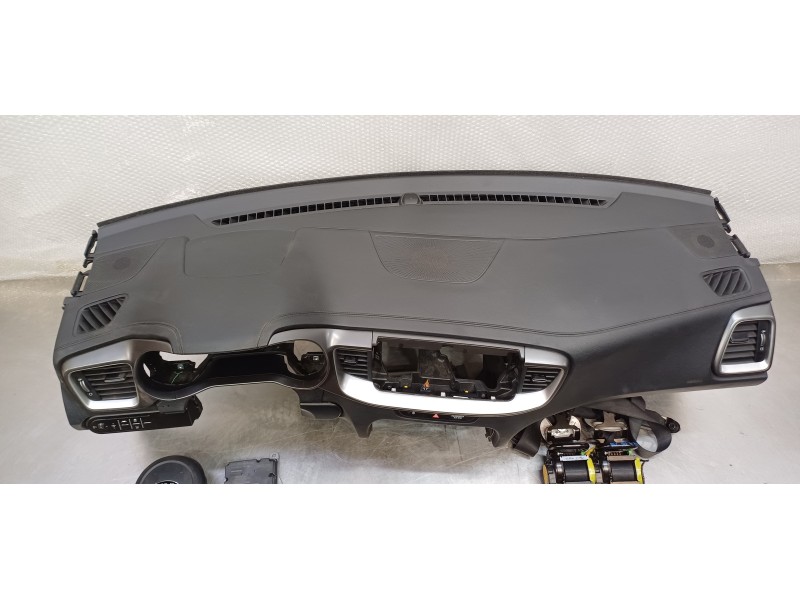 Recambio de kit airbag para kia ceed sportswagon tech referencia OEM IAM 84710J7AA0WK  