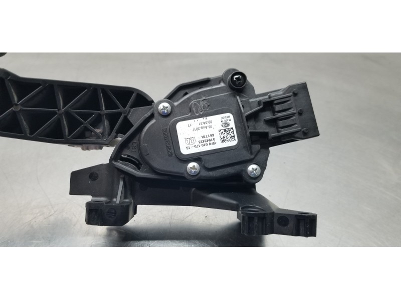 Recambio de pedal acelerador para jeep compass ii longitude 4x4 referencia OEM IAM 51942423  
