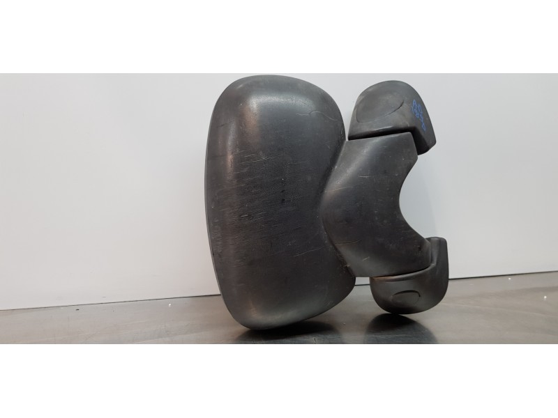 Recambio de retrovisor derecho para opel vivaro furgón 2.7t corto referencia OEM IAM 91160047  