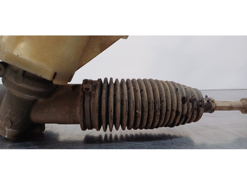 Recambio de cremallera direccion para renault megane ii berlina 3p confort authentique referencia OEM IAM 8200088495  