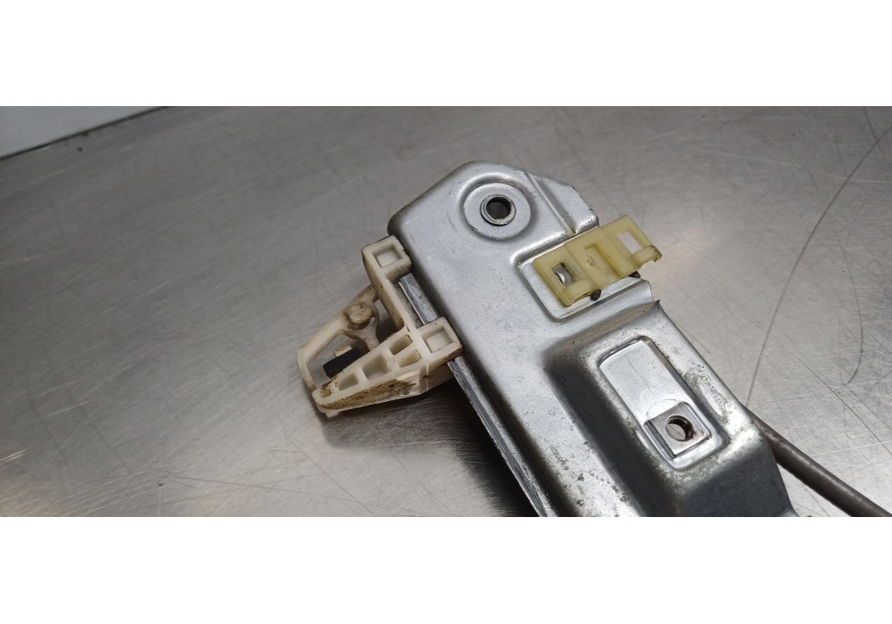 Recambio de elevalunas delantero derecho para renault megane ii berlina 3p confort authentique referencia OEM IAM 8201010927  