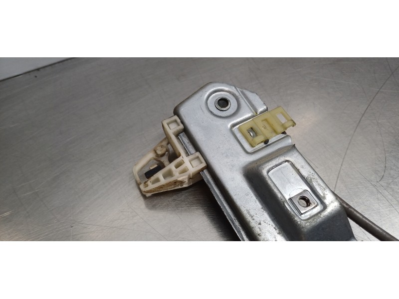 Recambio de elevalunas delantero derecho para renault megane ii berlina 3p confort authentique referencia OEM IAM 8201010927  