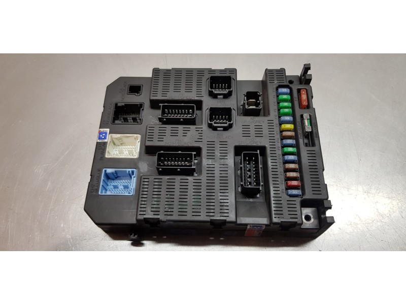 Recambio de caja reles / fusibles para lancia phedra (180) 2.2 jtd referencia OEM IAM 9659285280   Recambio de caja reles / fusibles para lancia phedra (180) 2.2 jtd referencia OEM IAM 9659285280