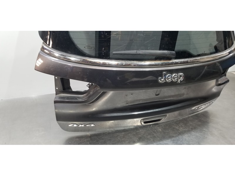 Recambio de porton trasero para jeep compass ii longitude 4x4 referencia OEM IAM 68242348AA  