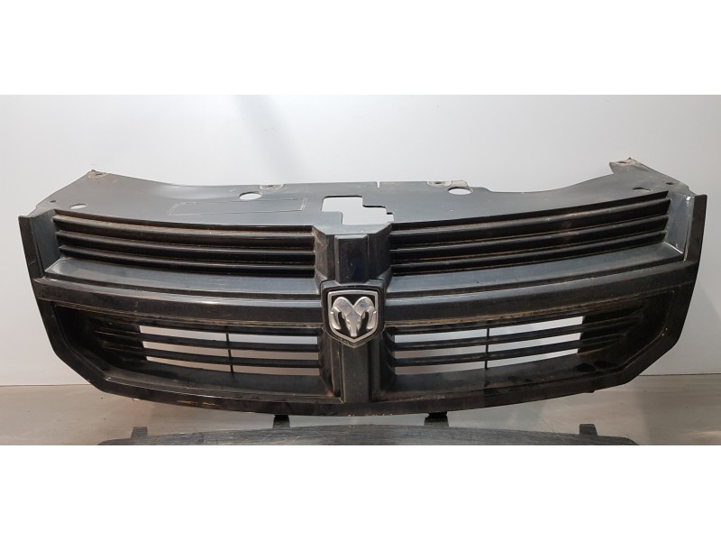 Recambio de rejilla delantera para dodge avenger se referencia OEM IAM 05116322   Recambio de rejilla delantera para dodge avenger se referencia OEM IAM 05116322