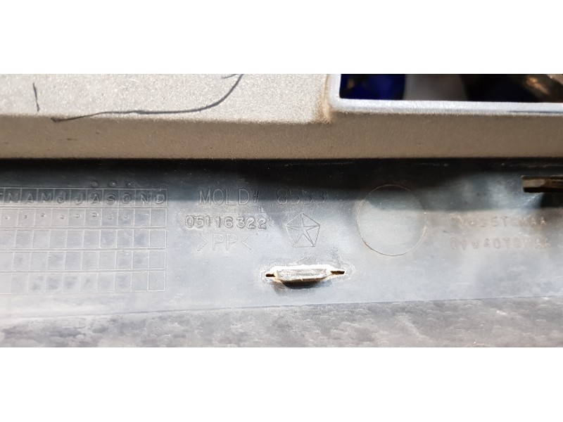 Recambio de rejilla delantera para dodge avenger se referencia OEM IAM 05116322   Recambio de rejilla delantera para dodge avenger se referencia OEM IAM 05116322