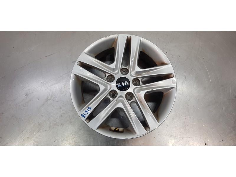 Recambio de llanta para kia ceed sportswagon tech referencia OEM IAM 52910J7200  