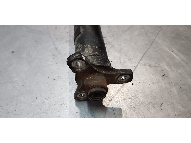 Recambio de transmision central para bmw serie 3 berlina (e90) 320d referencia OEM IAM 752733907  