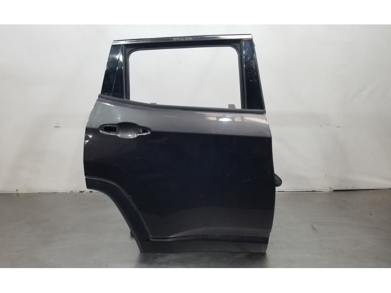 Recambio de puerta trasera derecha para jeep compass ii longitude 4x4 referencia OEM IAM 68246268AA  