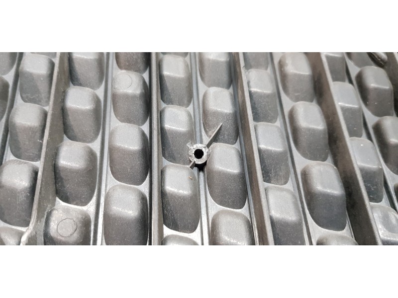 Recambio de rejilla delantera para lancia ypsilon (101) 1.3 multijet 16v oro (66kw) (10.2006) referencia OEM IAM   