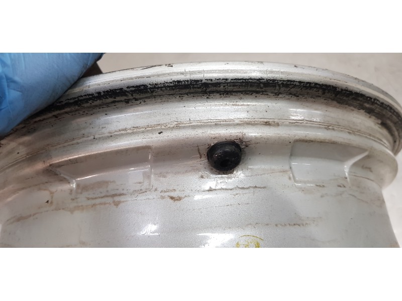 Recambio de llanta para kia ceed sportswagon tech referencia OEM IAM 52910J7200  