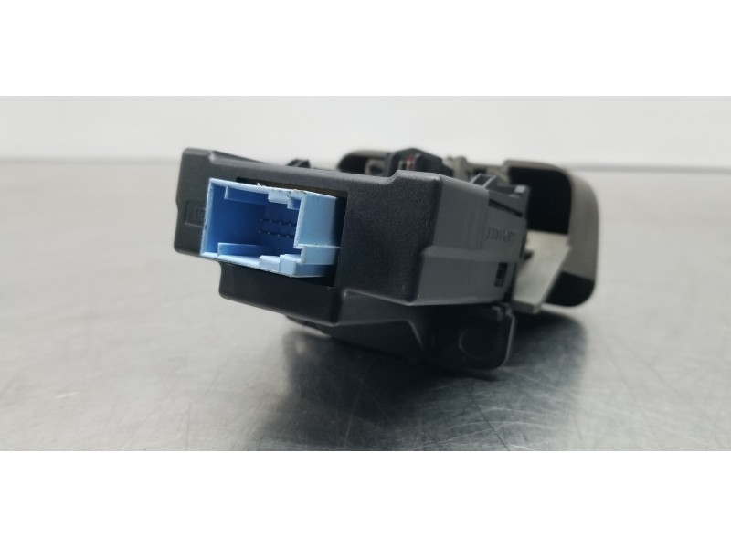 Recambio de freno de mano electrico para renault scenic ii pack authentique referencia OEM IAM 8200270265A 8200270265A 