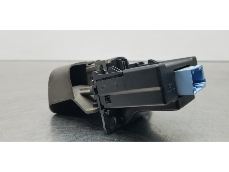 Recambio de freno de mano electrico para renault scenic ii pack authentique referencia OEM IAM 8200270265A 8200270265A 