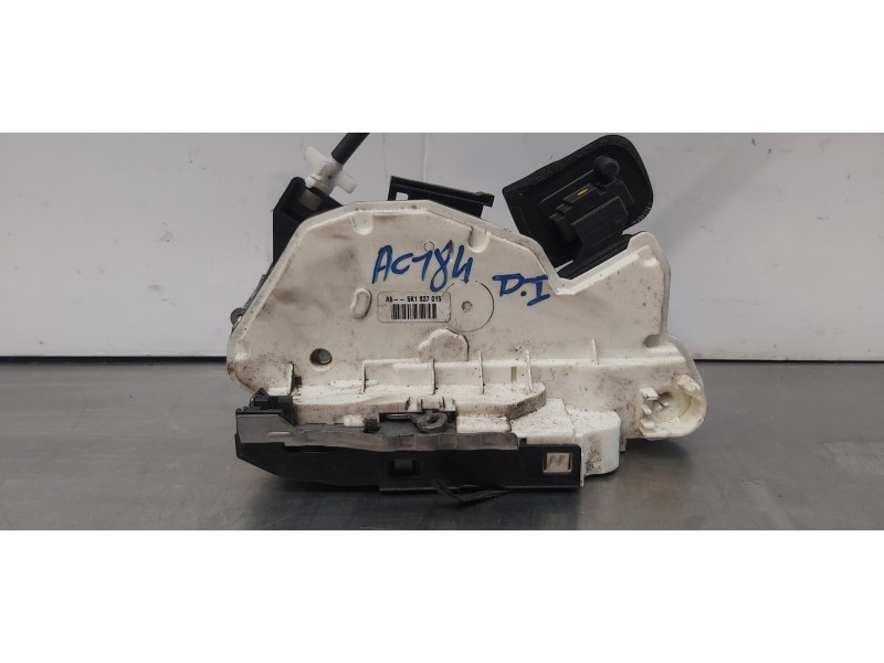 Recambio de cerradura puerta delantera izquierda para volkswagen golf vi (5k1) sport referencia OEM IAM 5K1837015J   Recambio de cerradura puerta delantera izquierda para volkswagen golf vi (5k1) sport referencia OEM IAM 5K1837015J