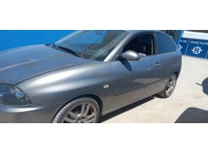 seat ibiza (6l1) del año 2004 2