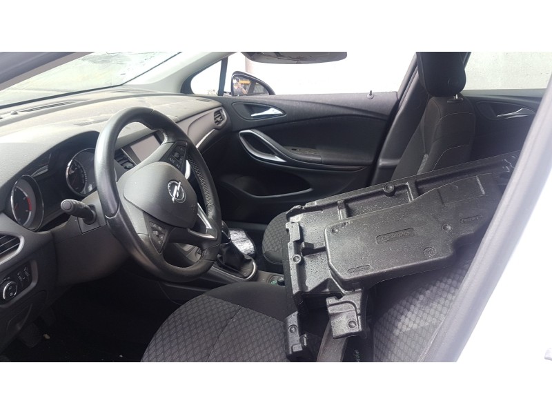 opel astra k lim. 5türig del año 2016 opel astra k lim. 5türig del año 2016