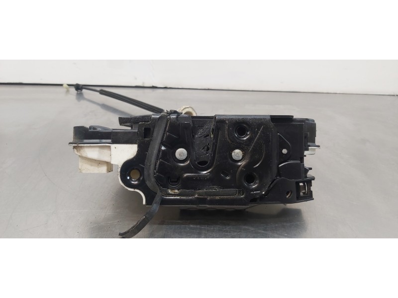 Recambio de cerradura puerta delantera izquierda para volkswagen golf vi (5k1) sport referencia OEM IAM 5K1837015J   Recambio de cerradura puerta delantera izquierda para volkswagen golf vi (5k1) sport referencia OEM IAM 5K1837015J