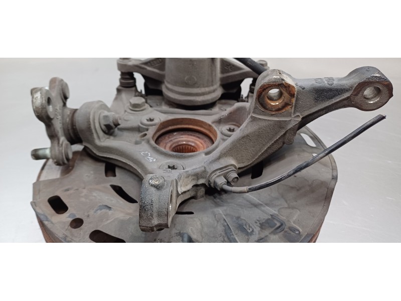 Recambio de mangueta delantera derecha para kia ceed sportswagon tech referencia OEM IAM 51716G4AA0  