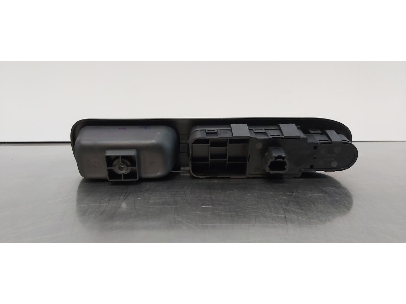 Recambio de mando elevalunas delantero izquierdo para peugeot 307 berlina (s2) d-sign referencia OEM IAM 96351622XT   Recambio de mando elevalunas delantero izquierdo para peugeot 307 berlina (s2) d-sign referencia OEM IAM 96351622XT