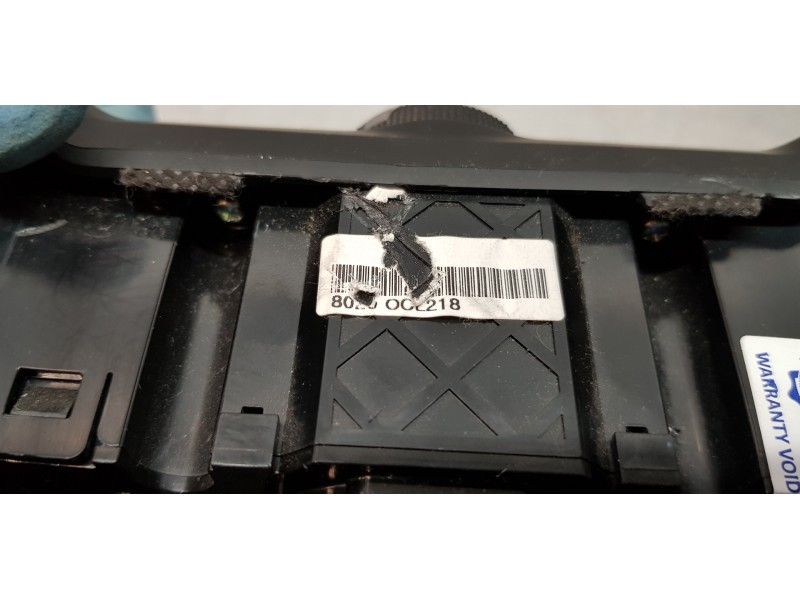 Recambio de mando climatizador para kia rio (yb) business referencia OEM IAM 97250H8020LEF 97250H8020 