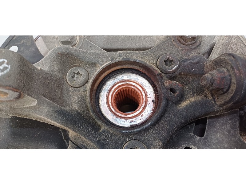 Recambio de mangueta delantera izquierda para kia ceed sportswagon tech referencia OEM IAM 51715G4AA0  