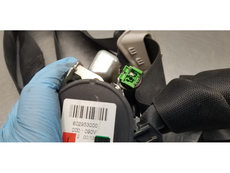 Recambio de cinturon seguridad trasero izquierdo para peugeot 5008 active referencia OEM IAM 8975SH 602953000 