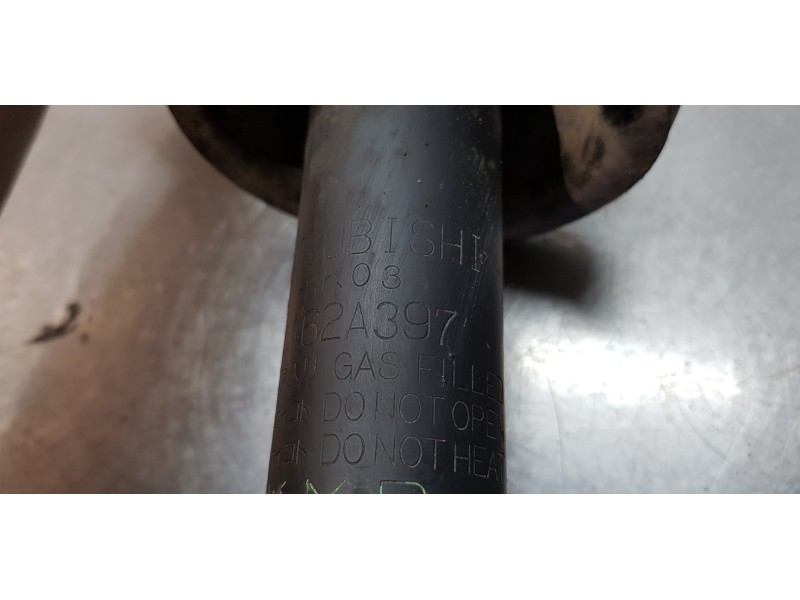 Recambio de amortiguador trasero derecho para mitsubishi outlander (gf0) motion 4wd referencia OEM IAM 4162A397  