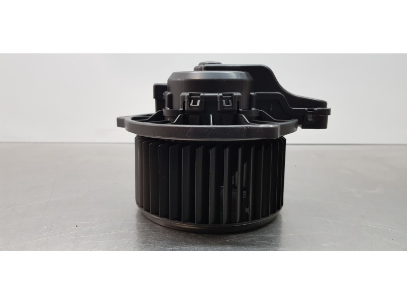 Recambio de motor calefaccion para kia rio (yb) business referencia OEM IAM 97113H8000  