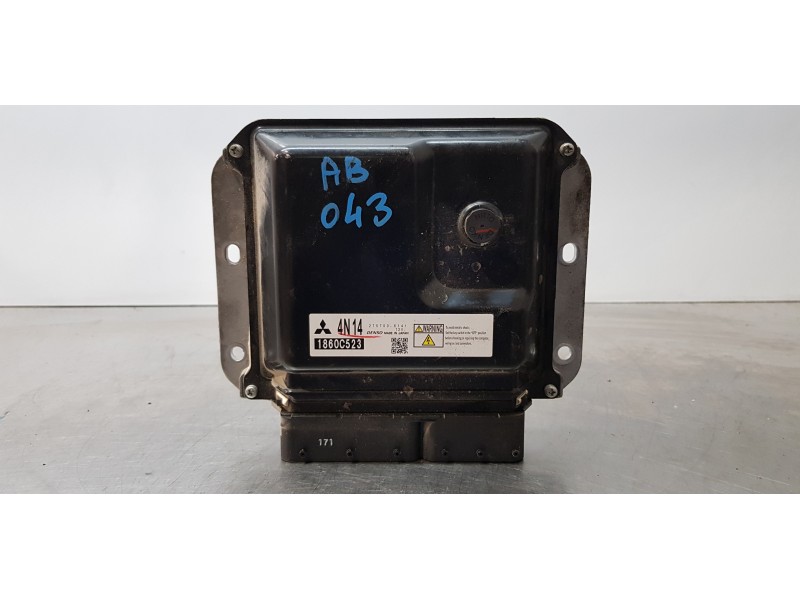 Recambio de centralita motor uce para mitsubishi outlander (gf0) motion 4wd referencia OEM IAM 1860C523  