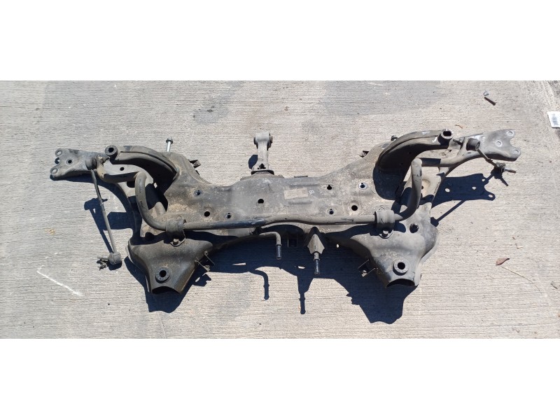 Recambio de puente delantero para kia ceed sportswagon tech referencia OEM IAM 62400J7AA0 62401J7AA0 