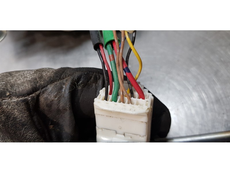 Recambio de cerradura maletero / porton para mitsubishi outlander (gf0) motion 4wd referencia OEM IAM 5808A105  