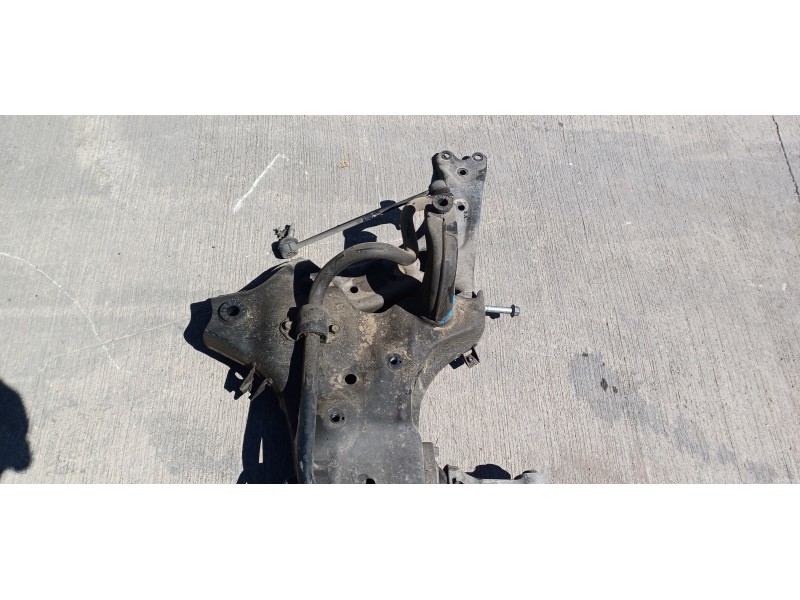 Recambio de puente delantero para kia ceed sportswagon tech referencia OEM IAM 62400J7AA0 62401J7AA0 