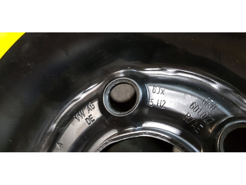 Recambio de neumatico repuesto para seat toledo (kg3) reference referencia OEM IAM 6R0601027R  